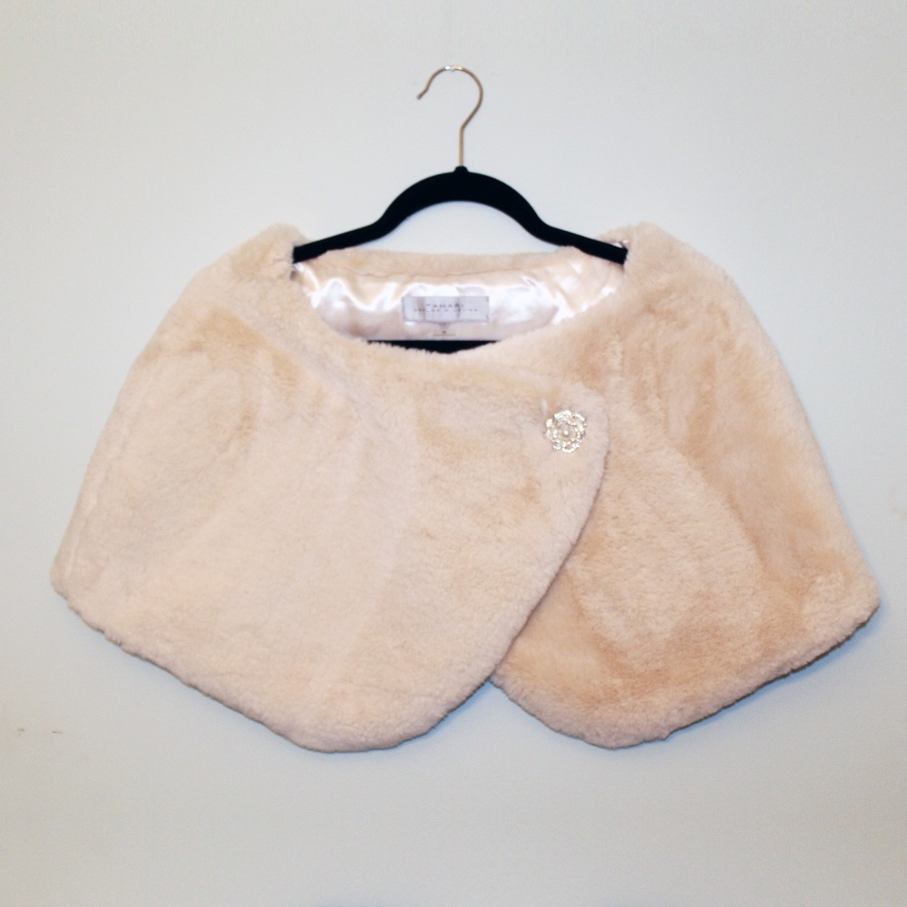 Tahari Faux Fur Caplet